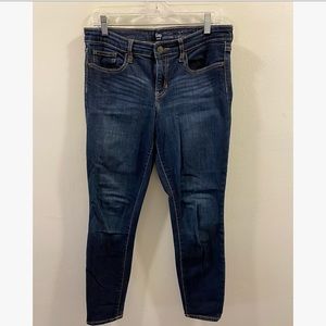 Gap mid-rise stretch jeans size 8/29reg